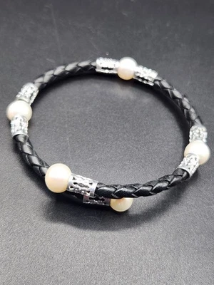 黑色编织皮革钢丝手链带淡水珍珠 — 第 1/4 张图片