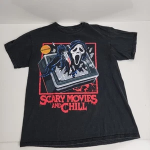 Ghost Face "Scary Movies & Chill" Horror Short Sleeve Black T-Shirt Men's Size M - Picture 1 of 4