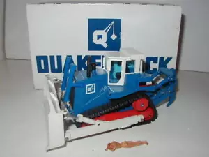 Caterpillar D 9 R Bulldozer Quakernack #451 NZG 1:50 Emballage D'Origine - Picture 1 of 1