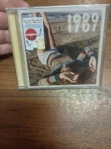 Taylor Swift - 1989 Taylor's Version SUNRISE BOULEVARD YELLOW CD - Picture 1 of 7