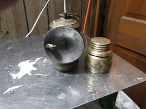 CA. 1913 THE BALDWIN LAMP JOHN SIMMONS CO BRASS CARBIDE MINER’S LAMP extra tank - Picture 1 of 5