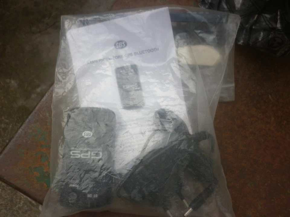 GPS- BLUETOOTH- BA-580 VINTAGE-SBS - OTTIMO - Immagine 1 di 1