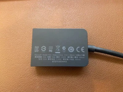 Microsoft Surface Mini DisplayPort to VGA Adapter #1554, excellent condition - Image 1 of 4