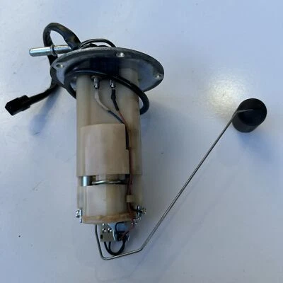 Bomba de combustível Kawasaki Vulcan 1700 Classic 2012 49040-0035 - Imagem 1 de 4