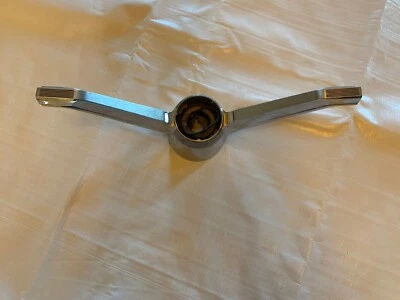  1963 1964 Cadillac руль центр плащаница изящный хром - Изображение 1 из 4