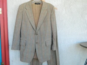Vintage Pierre Cardin boutique line~France Mens 2PC Wool Suit~jacket with pants - Picture 1 of 14