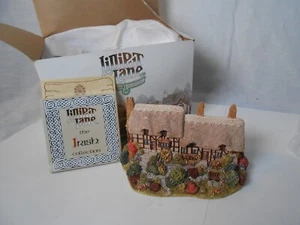 LILLIPUT LANE QUIET COTTAGE VINTAGE 1989 SIGNED BY ARTIST IRISH COLL. - Picture 1 of 5