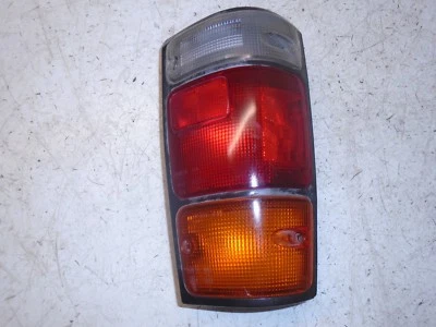 Luz trasera izquierda Isuzu Rodeo Honda Passport 1993-1995 OEM Foto 1 de 4