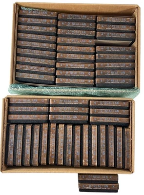 Juego completo de 52 troqueles de madera Accucut Ellison alfabeto mayúscula e inferior 5X6ea Foto 1 de 4