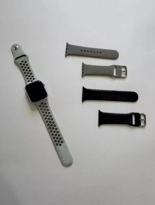 Apple Watch Series 4 - 40mm GPS Nike+ Edition - Image 1 of 4