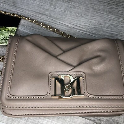 Bolso Bandolera Badgley Mischka Pequeño Taupe Plisado Espiga con Cadena Foto 1 de 4