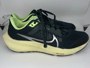 Nike Air Zoom Pegasus 40 Low Running Shoes Green DX2498-301 Youth Sz 6Y - Picture 1 of 7