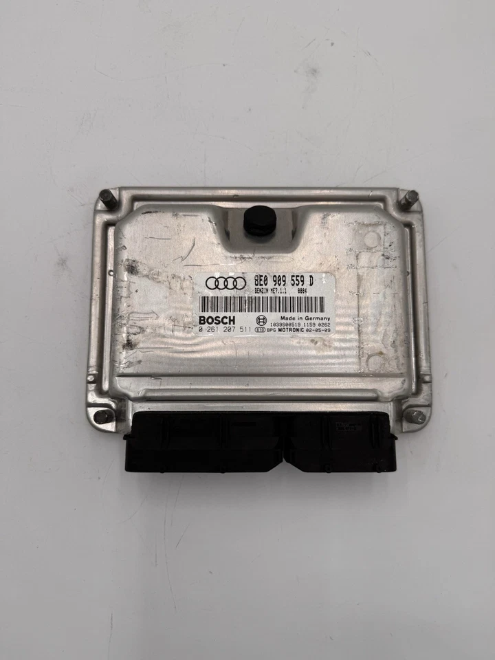 Ordenador ecu 8E0 909 559 D ecm 2003-2004 Audi A4 o A6 Foto 1 de 4