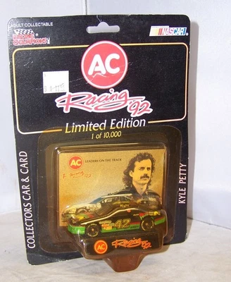 1:64 RACING CHAMPIONS AC RACING 1992 #42 MELLO YELLO GRAND PRIX KYLE PETTY NUEVO EN PAQUETE Foto 1 de 3