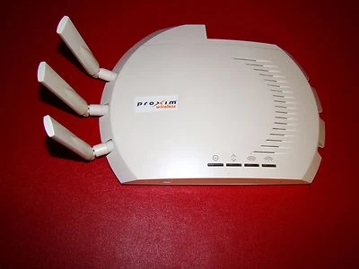 PUNTO DE ACCESO INALÁMBRICO PROXIM ORINOCO PoE AP-800 802.11n 9422-US 759319 3X3 MIMO  Foto 1 de 4
