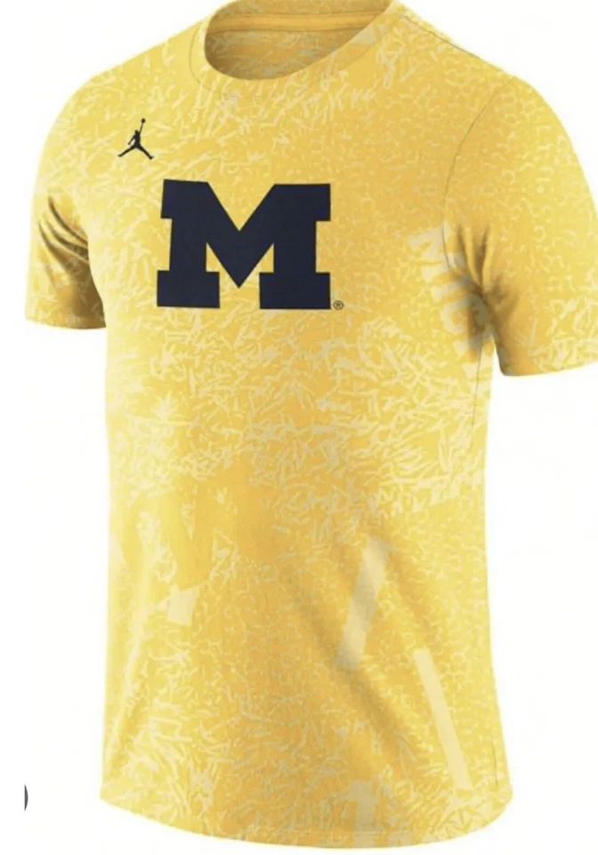 Nike Jordan Michigan Wolverines Gold Short Sleeve T-Shirt DD5522-728 Men's Sz L