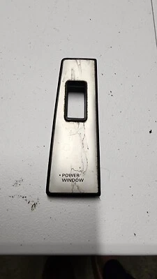 1984-89 Nissan 300ZX Z31 Passenger Side Power Window Switch Cover Trim Piece RH - Image 1 of 4