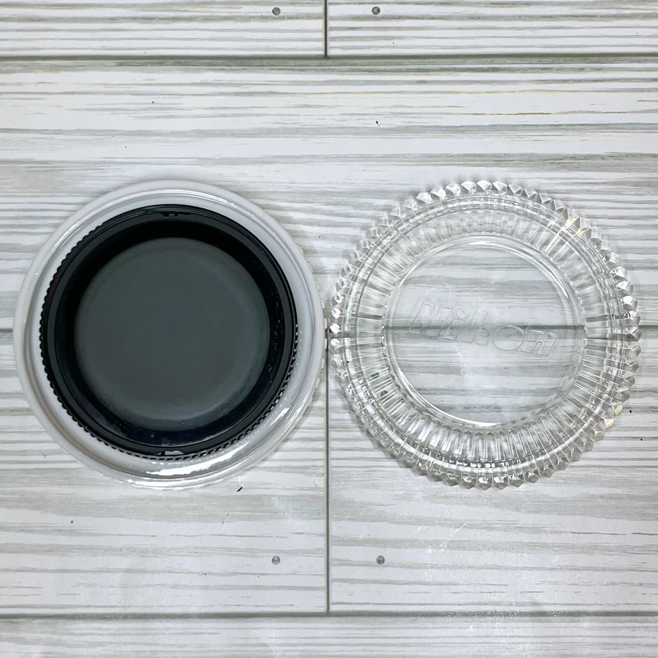 Nikon Circular Polarizer Lens Filter (52mm) Original Good - Image 1 of 4