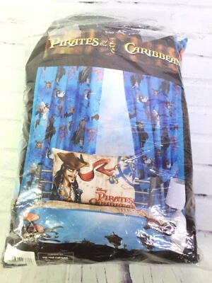 Disney Piratas del Caribe Jack Sparrow Juego de Cortinas de Ventana 66”x72” Atado Trasero Foto 1 de 4