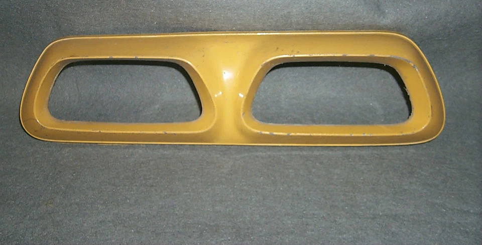 Bisel de luz trasera izquierda 1970 1971 Cyclone/Montego 1972 1973-1975-1977 Mercury Comet Foto 1 de 1