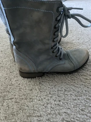Steve Madden Women's Troopa Boots Size 6 Light Blue Leather Combat Lace Up - Image 1 of 4