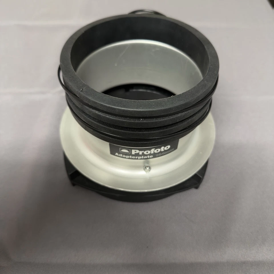 144mm Softbox Speedring Profoto Inscribed Mount for Profoto To Elinchrom Adapter - Image 1 of 4