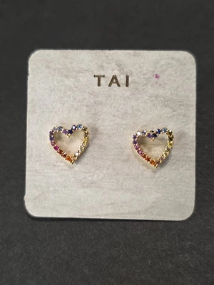 Pendientes de corazón Tai chapados en oro y circonita cúbica multicolor Foto 1 de 2