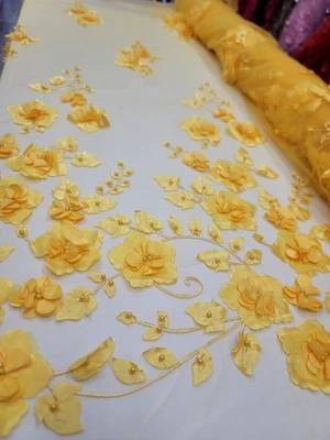 花卉 3D 蕾丝黄色刺绣珍珠花卉网布按码连衣裙  — 第 1/4 张图片