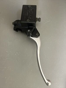 Motorcycle Front Brake Master Cylinder For Honda CX500/CX650/FT500/GL500  - Picture 1 of 8