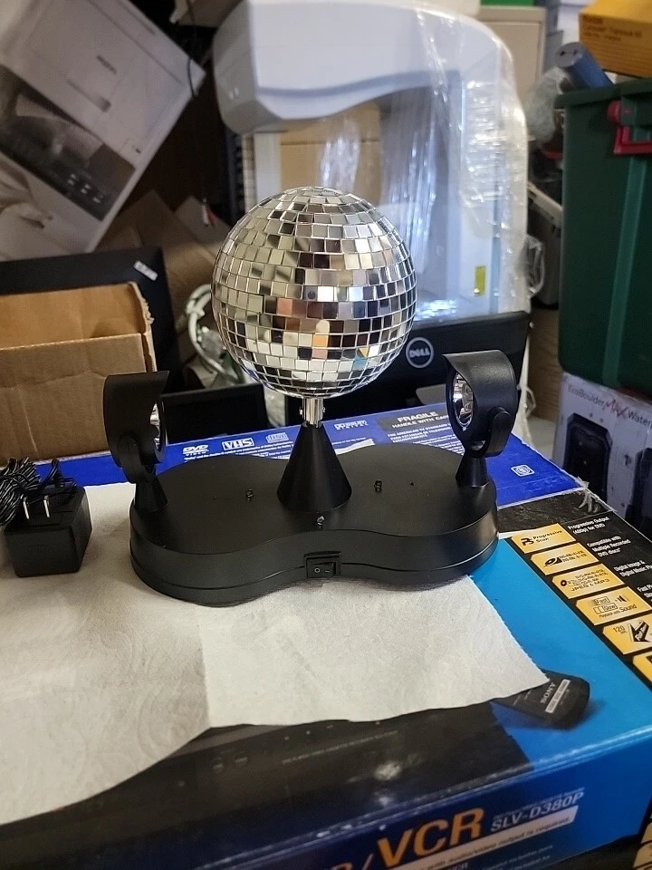 Lumisource LED MIRROR PARTY LIGHT With AC 12V 6 W Adaptor  - Image 1 of 1