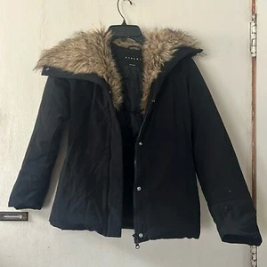 Sisley Women’s Black Puffer Down Jacket with Faux Fur Collar Size XS Used - Picture 1 of 12