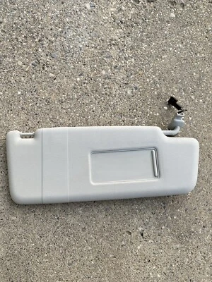 Parasol Volkswagen Passat Jetta 2011-2018 pasajero derecho OEM Foto 1 de 4