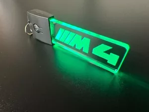 Llavero/Llavero Luz LED BMW M4 - 7 Colores LED - Logo Coche - Insignia M Power - Imagen 1 de 11