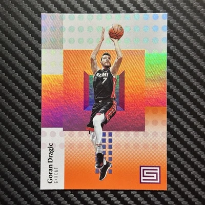 Panini Status Orange #75 Goran Dragic 2017-18 Foto 1 de 3