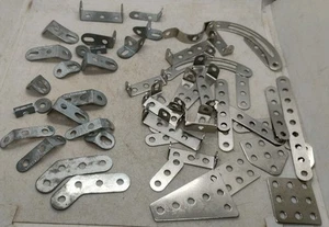 Meccano Erector Set Lot of Brackets, Strips, Plates ++ - Picture 1 of 2