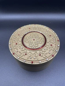 Jane Seymour St. Catherine's Court Keepsake Box Round Jeweled Box w/Original Box - Picture 1 of 3