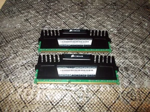 16GB (8GBx2) Corsair Vengeance PC3-12800 Non-ECC DDR3 Ram CZ8GX3M1A1600C10 3.23 - Picture 1 of 1
