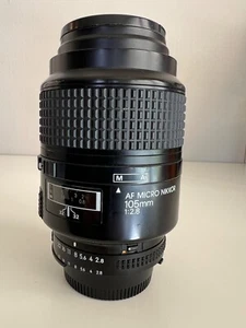 Nikon NIKKOR 105MM f/2.8 MICRO AF Lens for F-Mount - Super Sharp - Picture 1 of 6