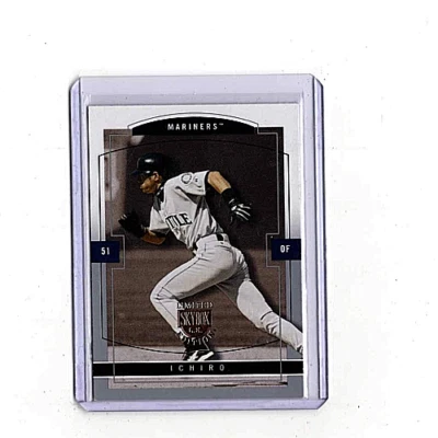 Ichiro Suzuki -2004 Skybox Limited Edition #33 - Image 1 of 2