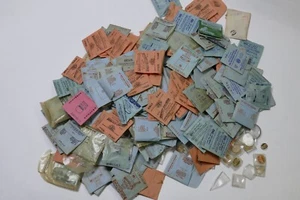 LOT OF Watch Crystals (Watchmaker Repair Parts NOS) over 225 - Picture 1 of 4