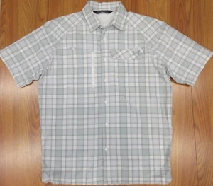 UNDER ARMOUR HEATGEAR LOOSE FIT NYLON/SPANDEX SHIRT MEDIUM, M - Picture 1 of 5