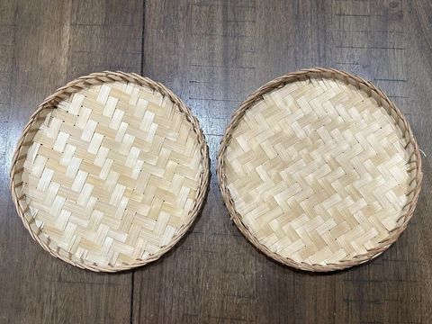 2 Round Rattan 9” Woven Wicker Basket Bread Serving Fruit Tray Wall Decor EUC Cover