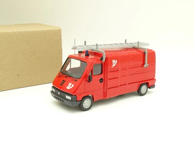 MVI Résine SB 1/43 - Renault Master 1989 Pompiers 18 - Photo 1/3