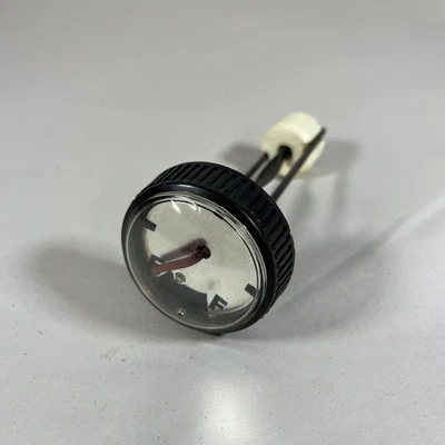 Tampa de combustível Desa com medidor, ventilada, para aquecedor 50-70 K BTU - Novo em folha estoque antigo - Imagem 1 de 4