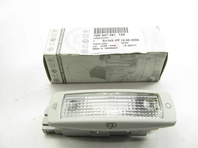 NUEVO OEM 2ª Fila Asiento Cúpula Mapa Lámpara Luz GRIS Para 99-04 VW EuroVan 7D0947291Y20 Foto 1 de 4