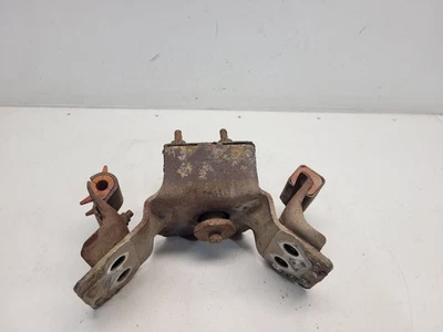 Ford F150 2012 (5,0 L/AT/crew) montaje de transmisión  Foto 1 de 4