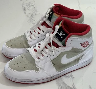 Nike Jordan 1 Retro Liebre 2009 Mid Zapatos de Baloncesto Blanco/Rojo 374454-011 Talla 9.5 Foto 1 de 4