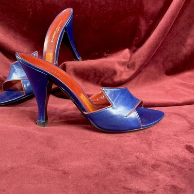Zapatos Sandalia Vintage Cha Tacones Charles Jourdan Mules Años 80 Años 70 Punk Azul Rojo Foto 1 de 4