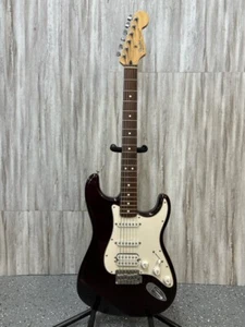 Guitarra Fender Stratocaster Hecha en México (PO1020458) - Imagen 1 de 7