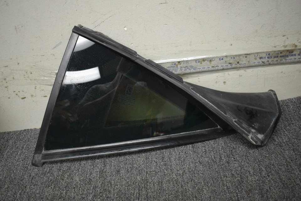 FERRARI CUARTO TRASERO CONJUNTO VIDRIO FÁBRICA OEM Foto 1 de 4